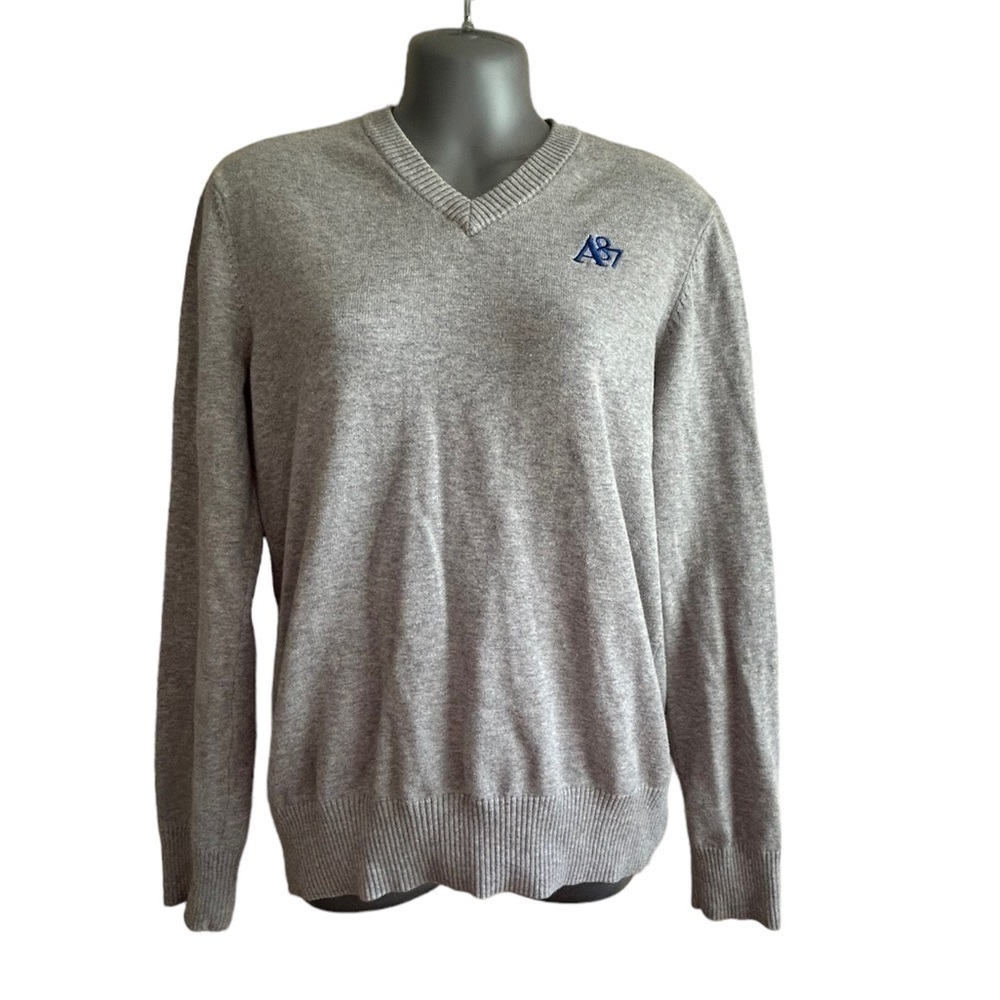 Aeropostale 1987 Men’s Grey Crew Neck Sweater • Used • Size: Small